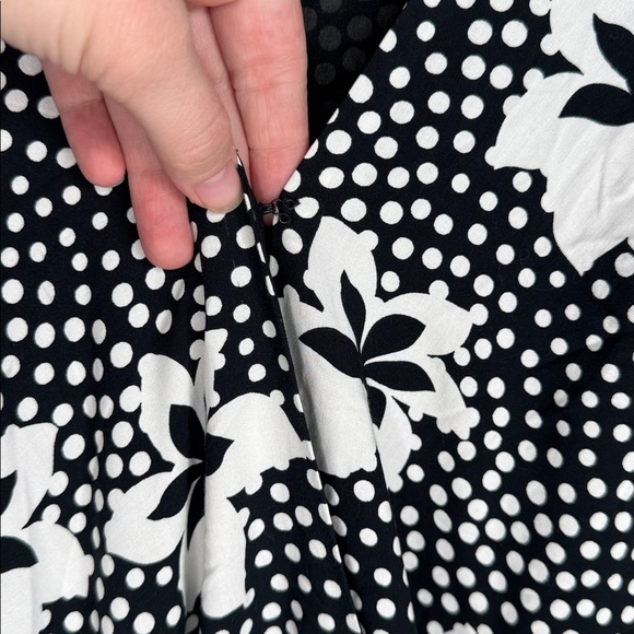 NEW Anthropologie Porridge Amity Wrap Dress Black and White - Picture 8 of 10